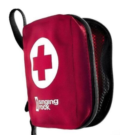 aptechka_krasnaja Аптечка-органайзер з відділеннями для таблеток